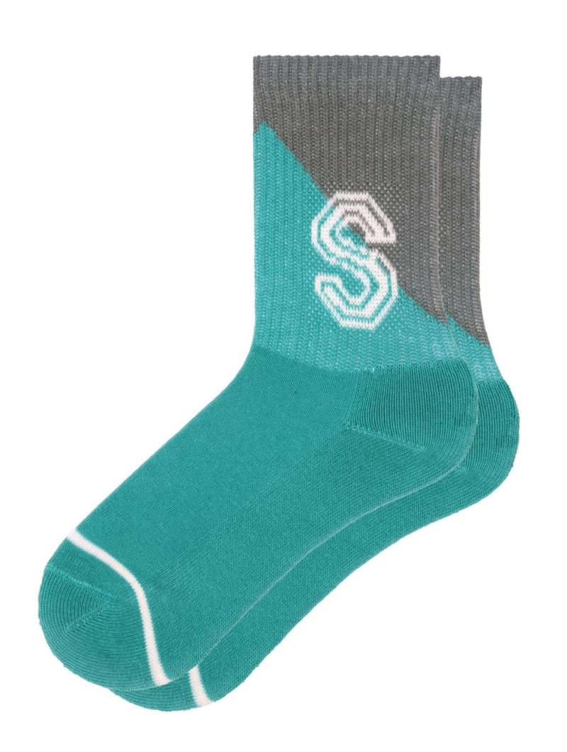 BROSS DIFFERENT LETTERS BASE-PRINTED TERRY GIRLS  SOCKS ASORTY