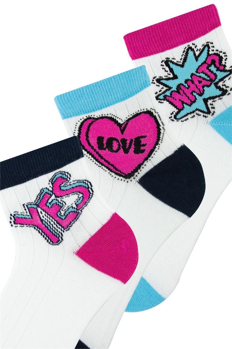 WOMEN STICKER PATTERN MID-CALF SOCKS ASORTY