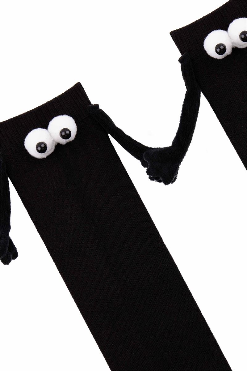 KIDS HOLDING HANDS MAGNETIC SOCKS BLACK