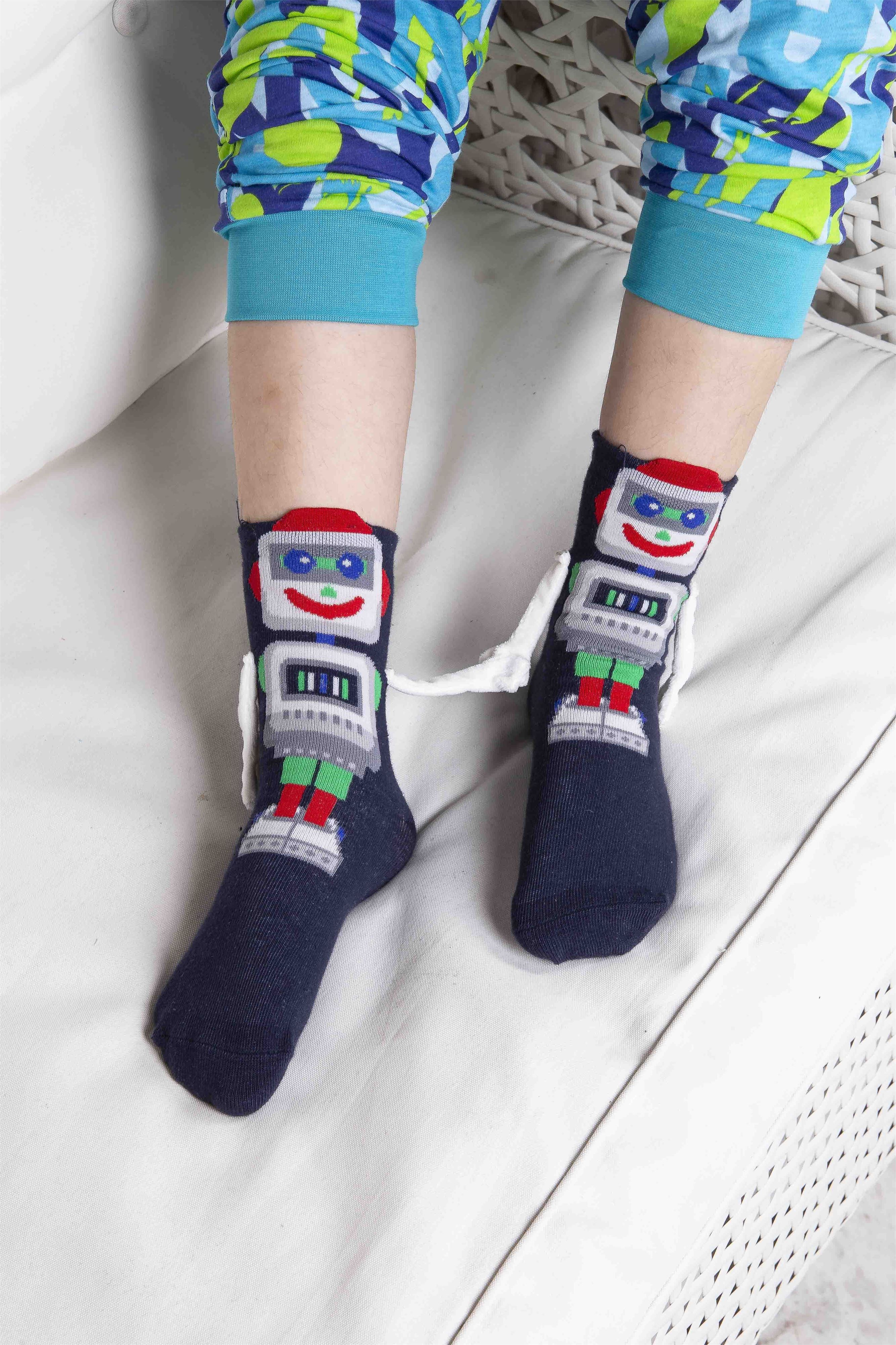 BROSS ROBOT MAGNETIC CHILD SOCKET | Buy Branded Wholesale Socks Online ...