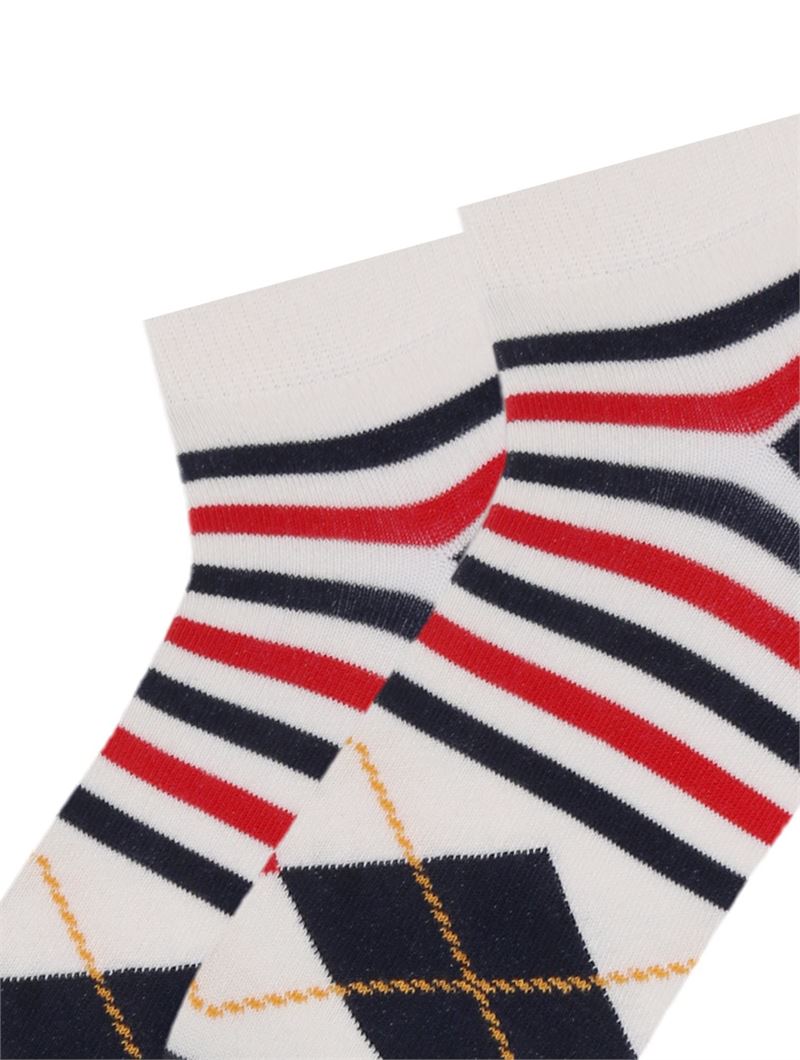 STAR, CIRCLE, DIAMOND-SHAPED PATTERNED MEN BOOTIES